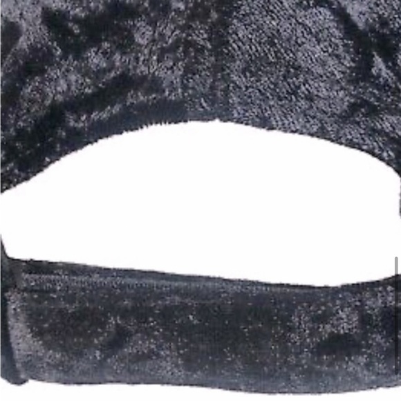 DAVID & YOUNG CRUSHED VELVET
BASEBALL CAP BLACK OS - Picture 3 of 11